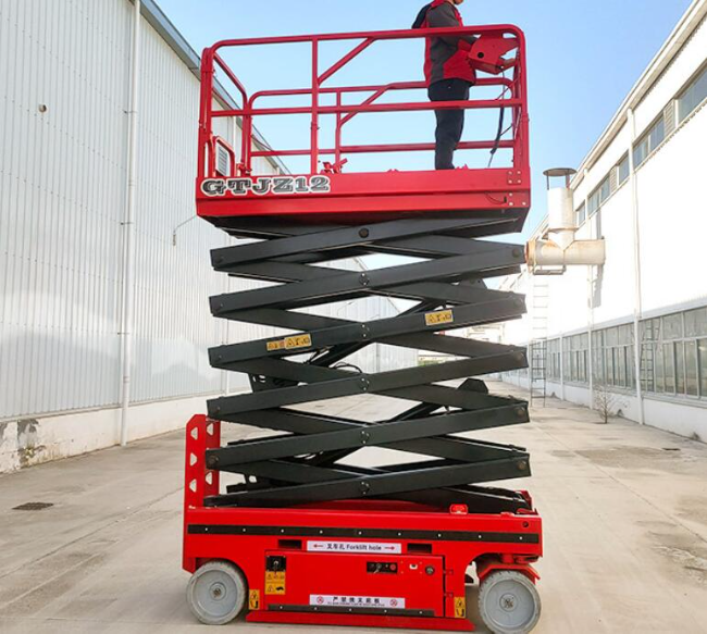 咸阳自行走移动式升降机